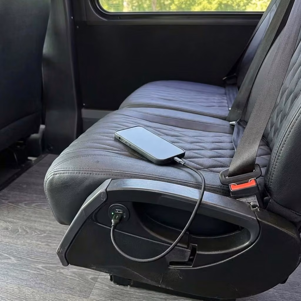 miami lakes 20 passenger minibus usb charging