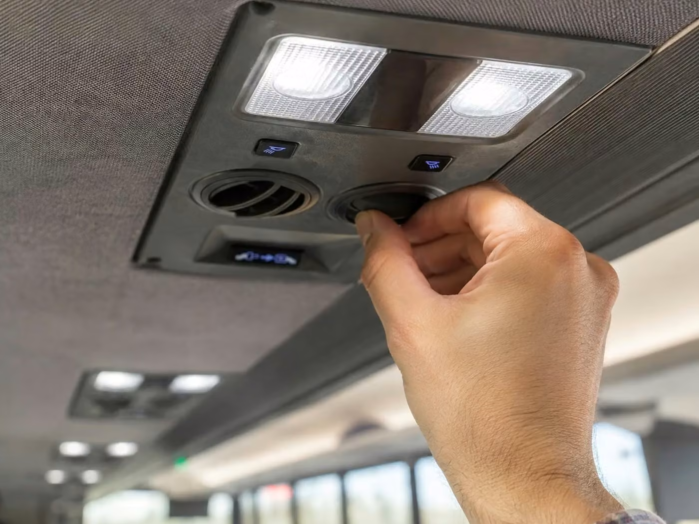 miami lakes 30 passenger minibus air conditioning