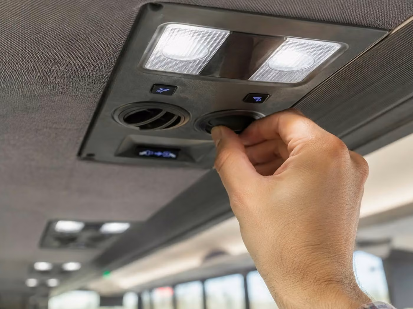miami lakes 35 passenger minibus air conditioning