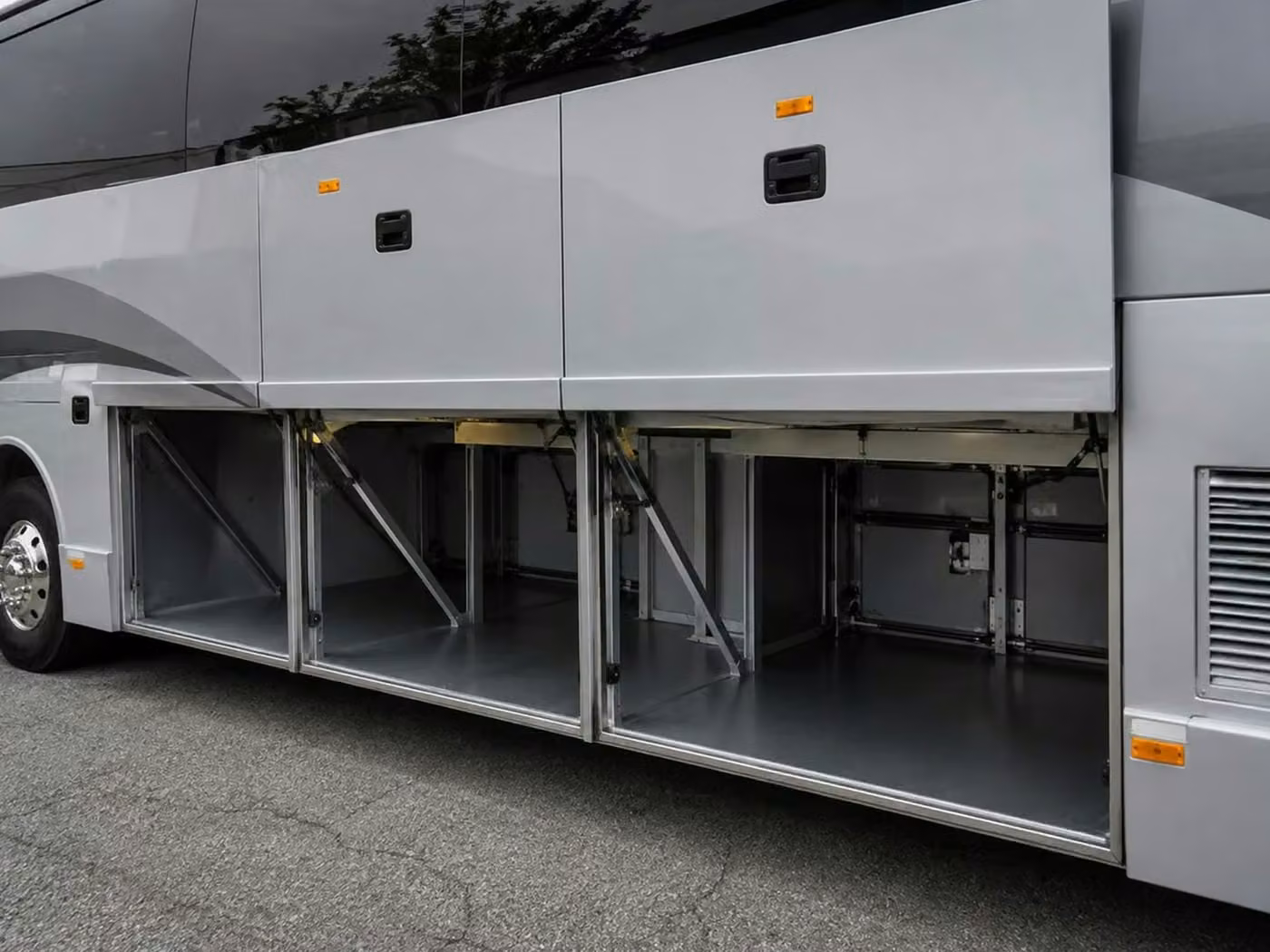 miami lakes 56 passenger charter bus luggage bays