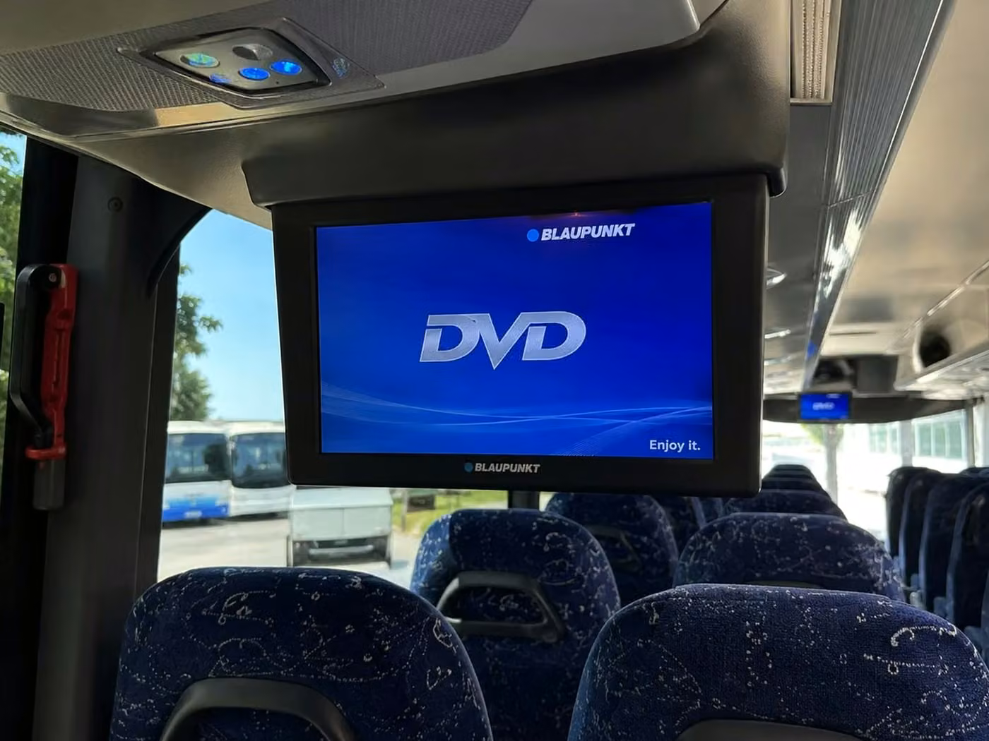 miami lakes 56 passenger charter bus tvs