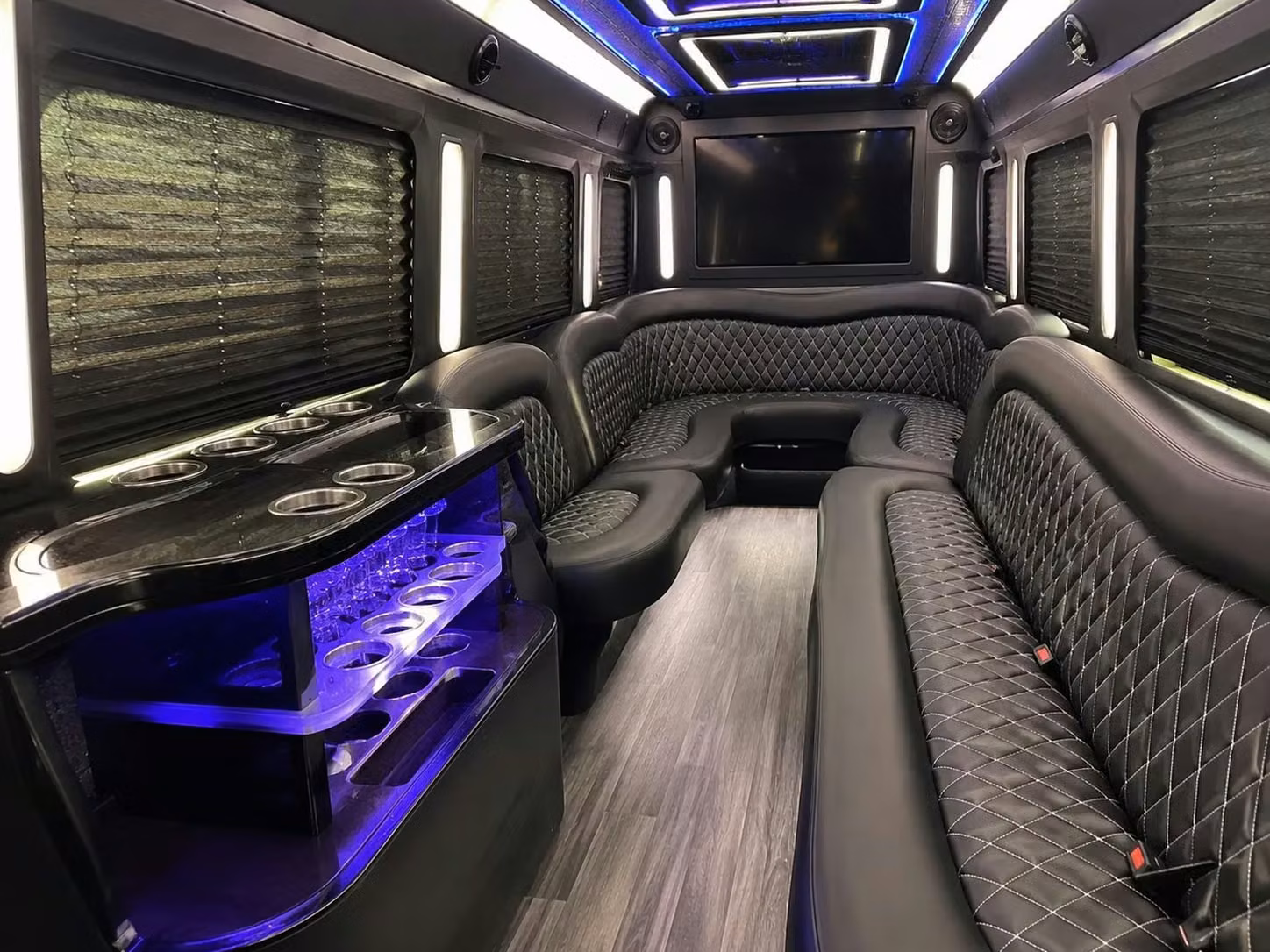miami lakes hourly round trip and all night prom bus packages in miami lakes